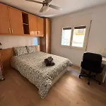 Beautiful For Rent In Center Konukevi Tarragona