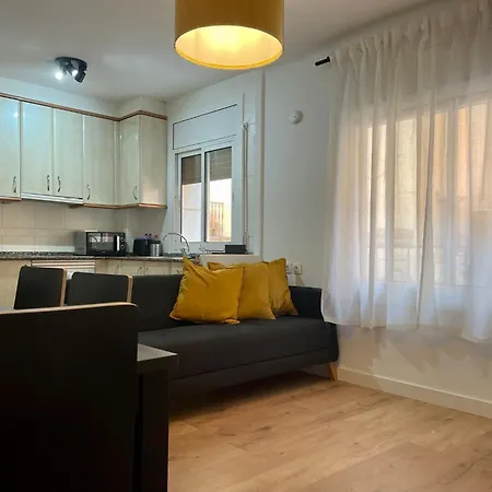 Beautiful For Rent In Center *