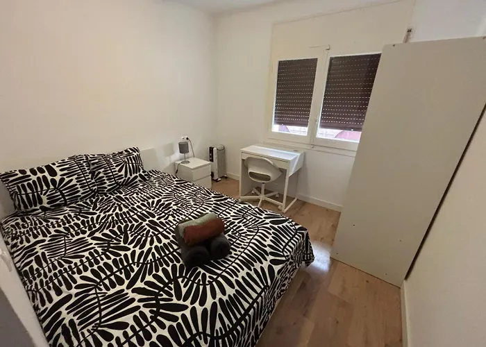 Beautiful For Rent In Center